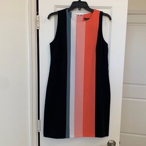 Ann Taylor mid thigh dress. Size 2. Sheath. Great condition. Black color block
